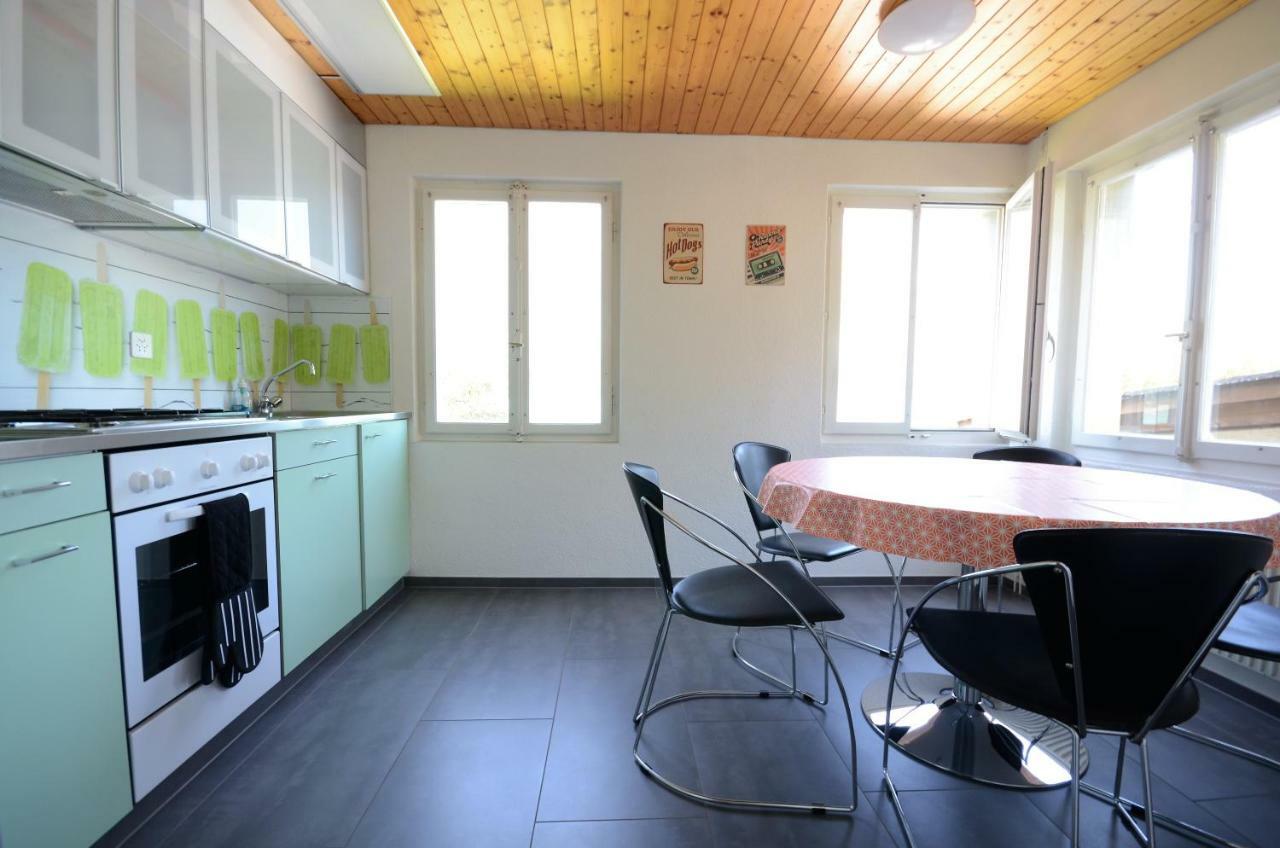 Lake House Bönigen Екстериор снимка